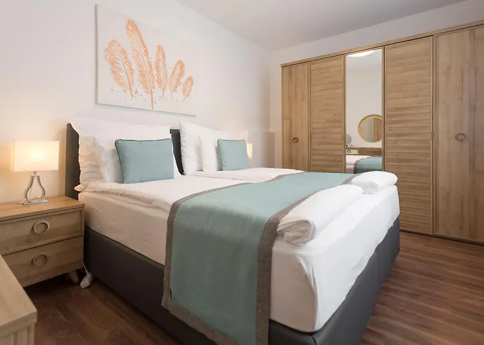 Mar - Simmering Apartment